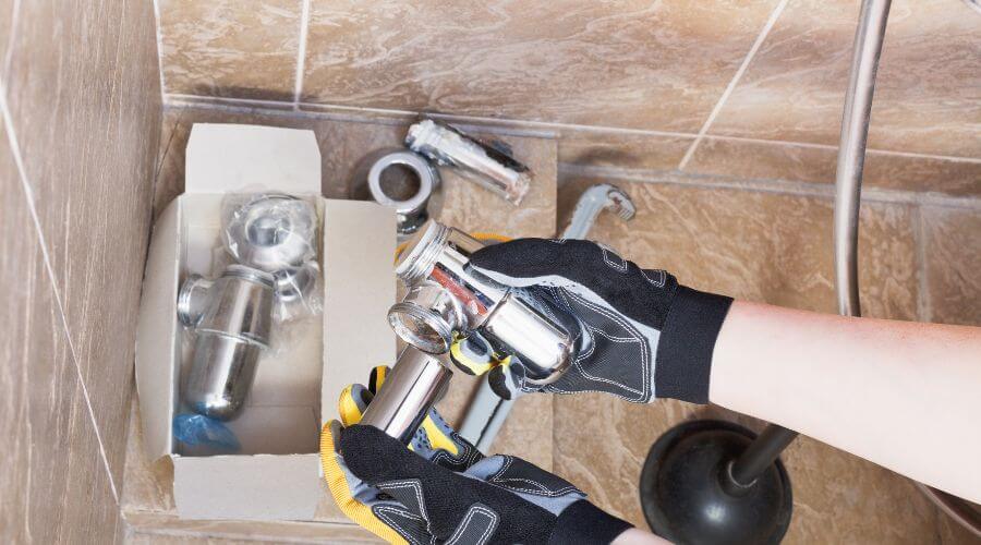 Professional gutter cleaning in Smith Center, KS